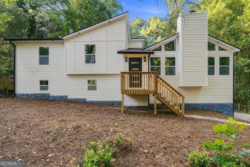 Photo of 2411 Cochise Drive, Acworth, GA 30102 (MLS # 10847037)