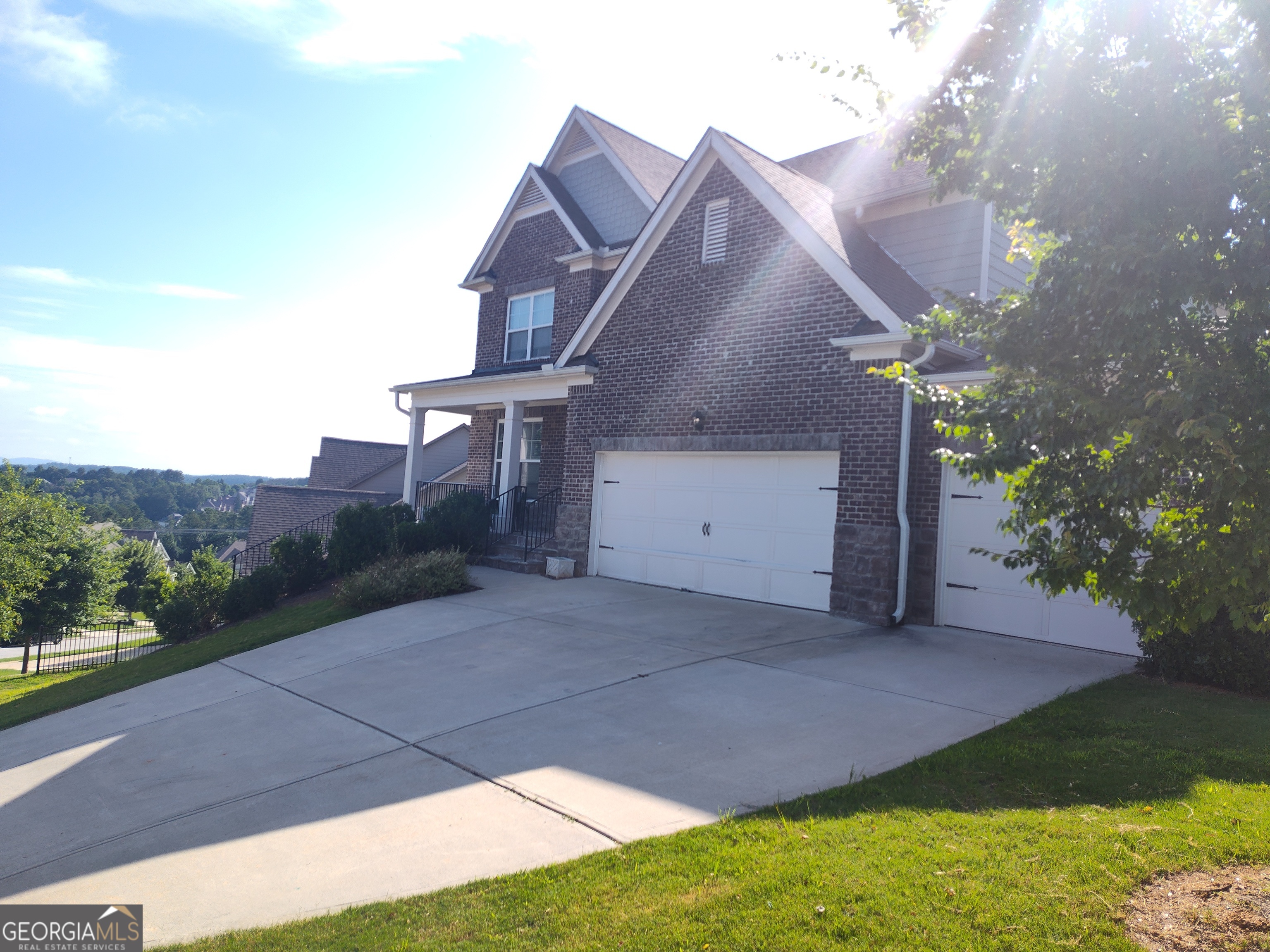 28 Tea Rose LN