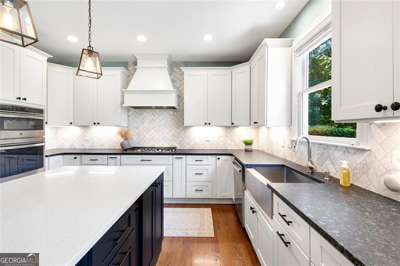 2252 FLORAL RIDGE DR