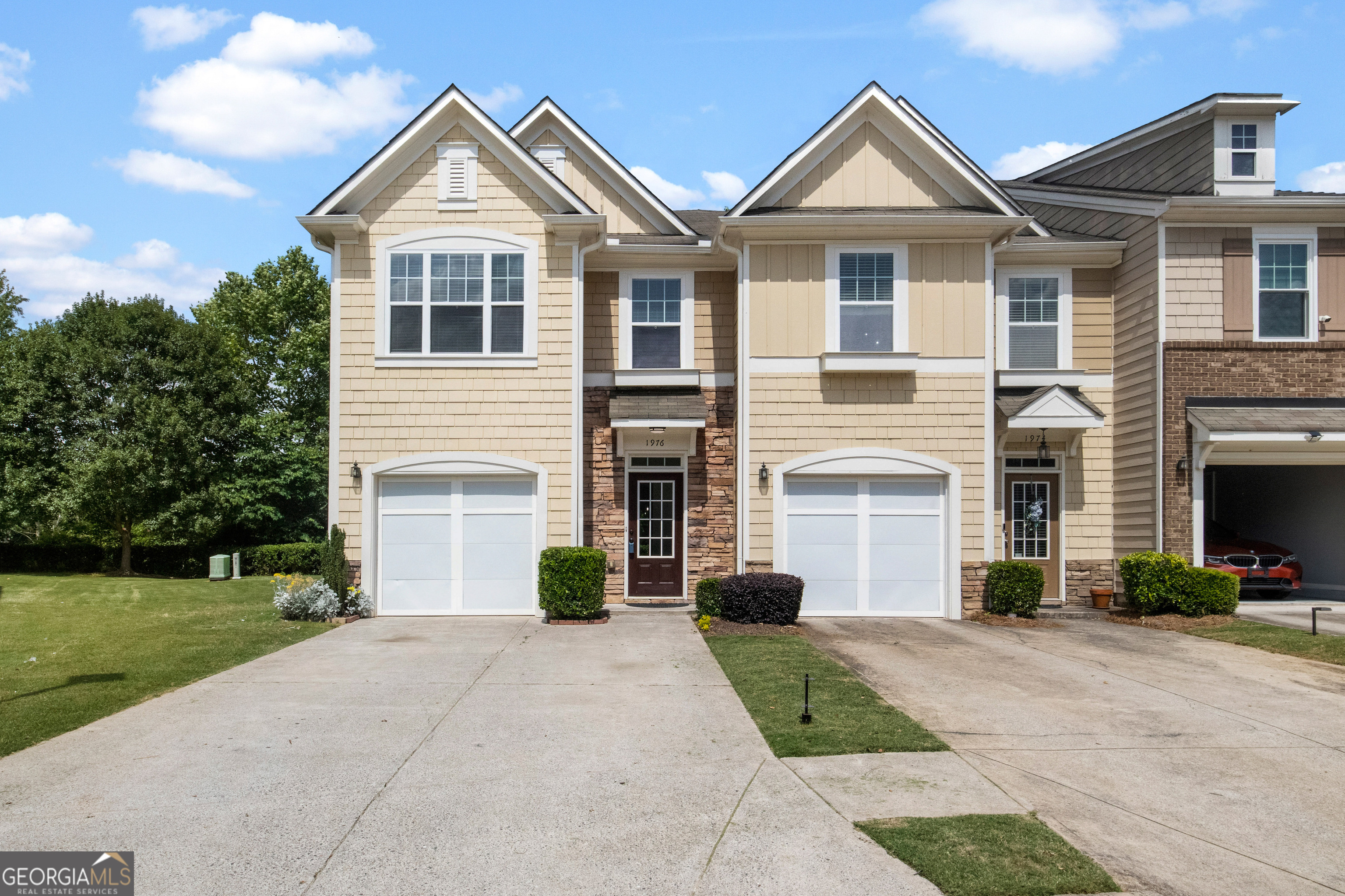 View Kennesaw, GA 30152 townhome