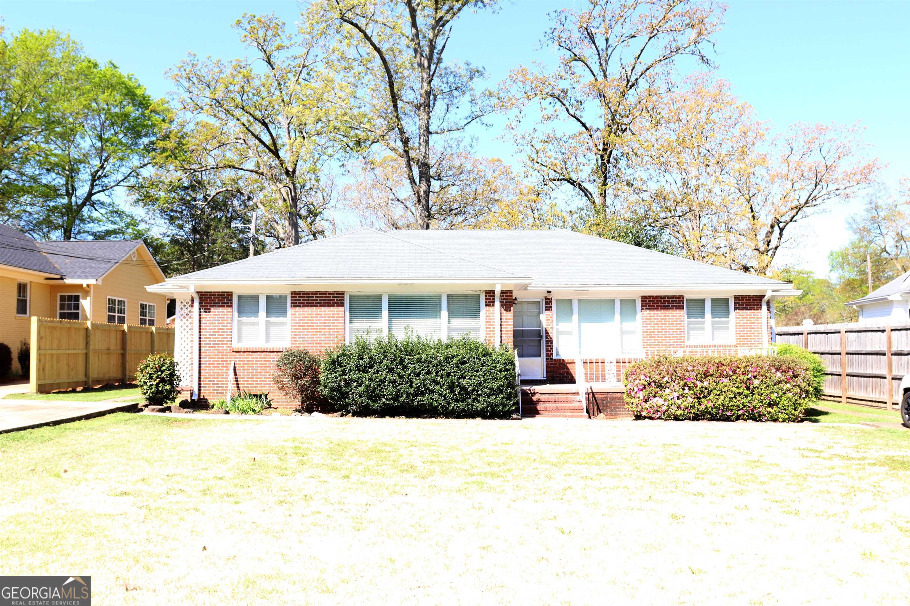 Ideally located in town and a walking distance to LaGrange College. Has hardwood floors throughout! It comes with refrigerator, stove, washer, and dryer. DO NOT CALL the Listing Office. The office cannot take applications. Please call listing agent only! The agent's cell is 7069571699. Call from 8:30 am to 6:30 Pm. No Pets allowed! Tenants must have good credit. Showings start 02/09/2024 Please do not request applications online or from the office. The office can not answer questions or take applications. Tenants must see the property first.