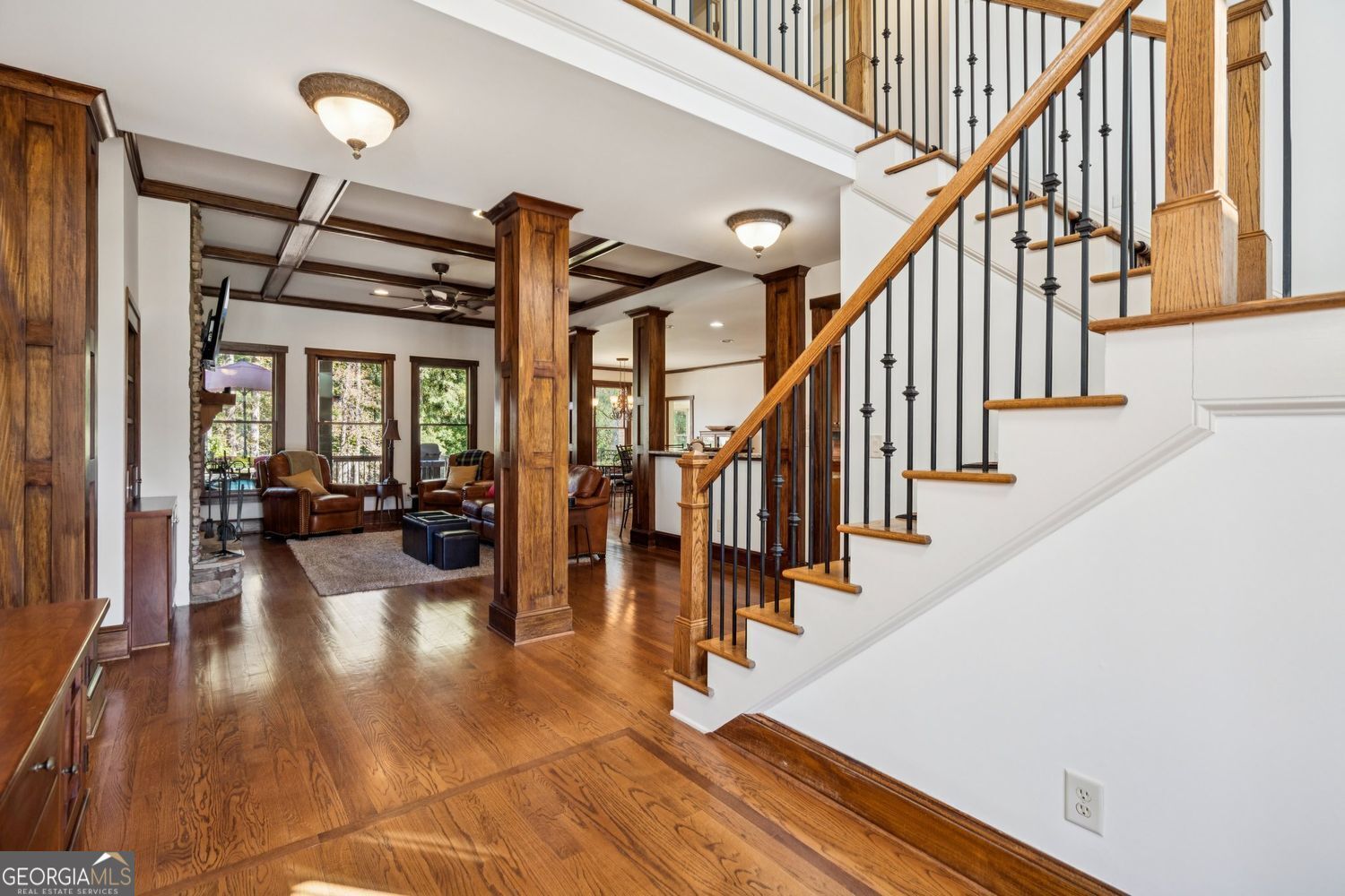 2240 N Pear Grove CT