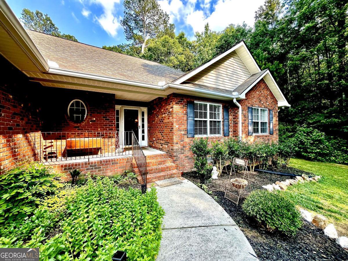 43 Patriot LN
