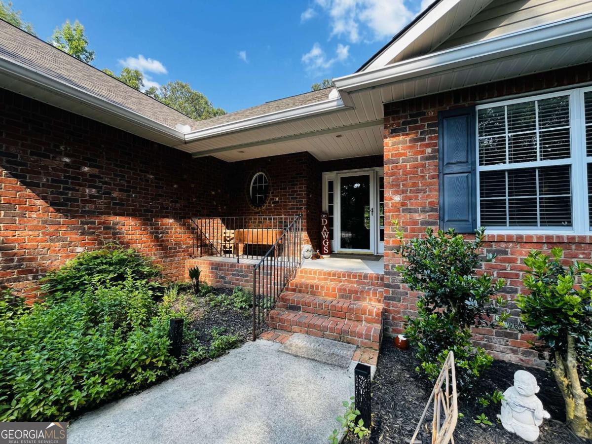 43 Patriot LN