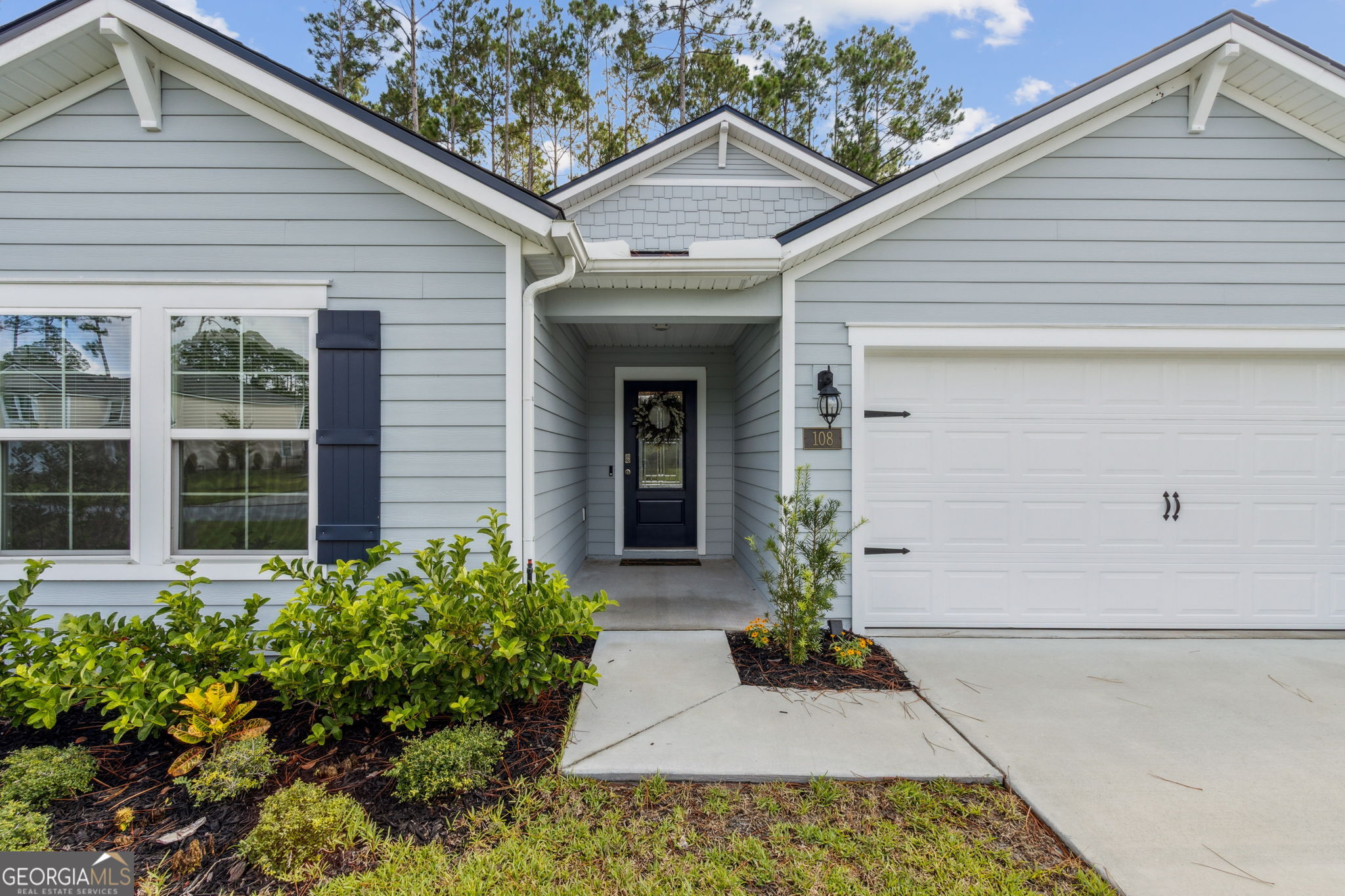 108 Angler LN