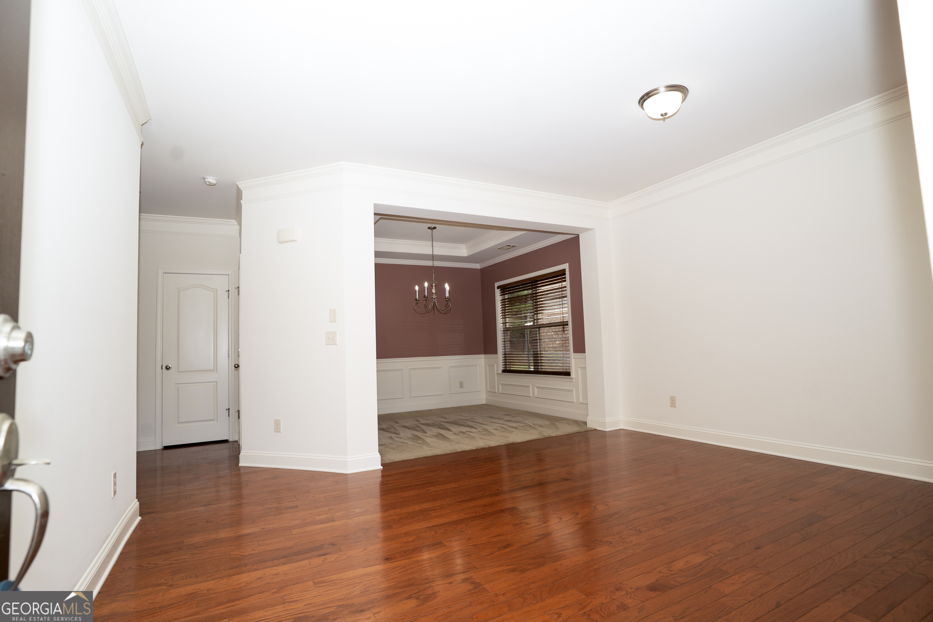 2412 Harpers WAY