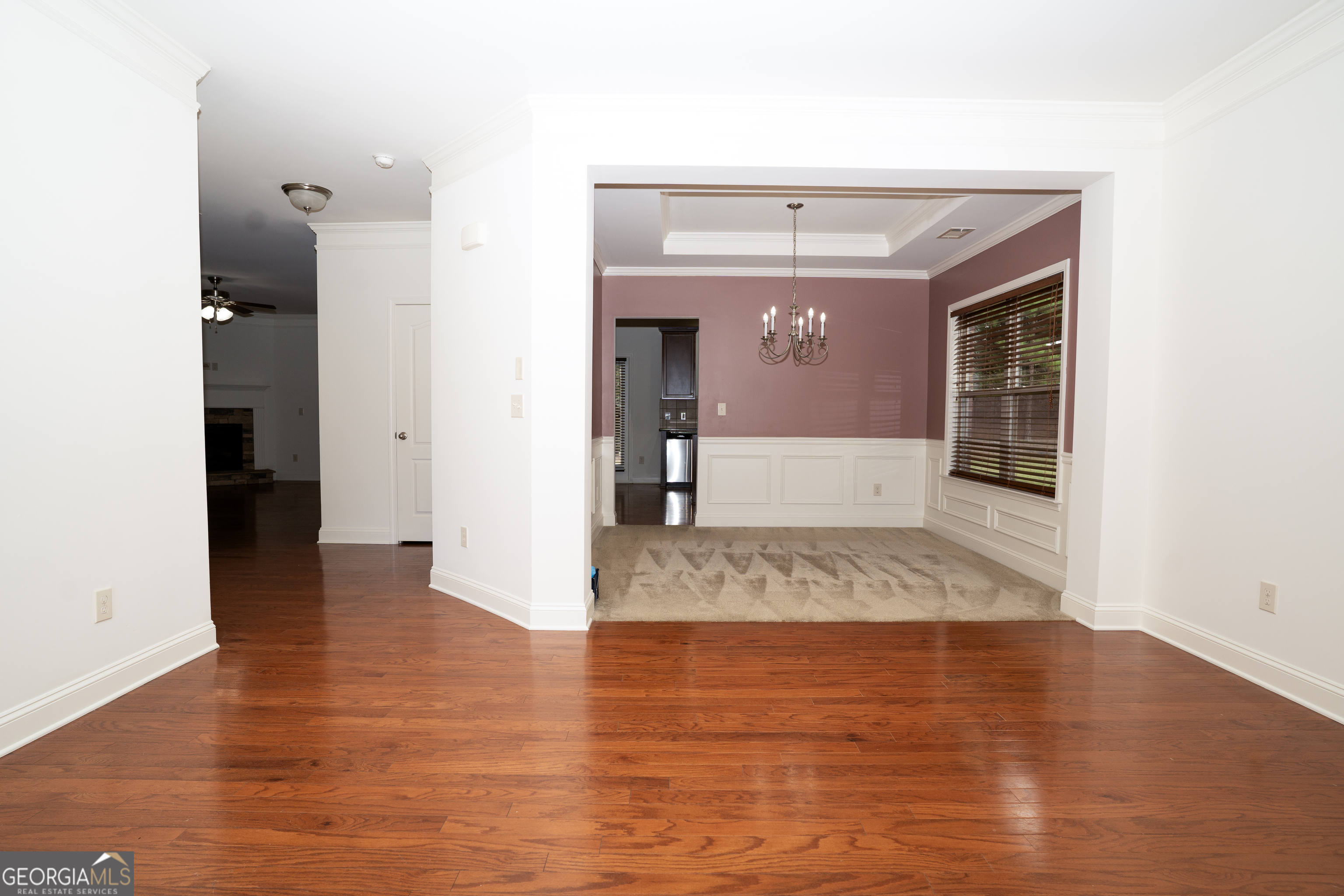 2412 Harpers WAY