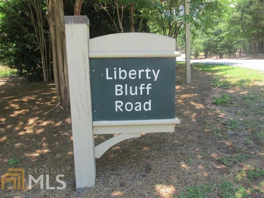 Wonderful Interior Building Homesite in Reynolds Plantation on Lake Oconee. This great property enjoys a great central location in the community along with tremendous privacy. That privacy is further enhanced by an incredible 18 acres of wooded property that borders the property on the left and then wraps around the back side. The property is full of a wonderful mix of Hardwoods and Pines and the slope is gentle so it could handle a Ranch Styled Home or a Home with a Terrace Level. Priced to stand out in a crowded marketplace. A Golf Membership is associated with this property. Property Disclosure available.