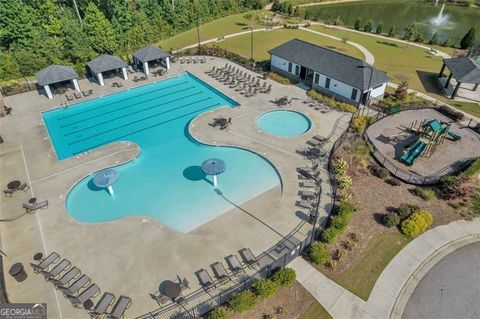 2942 HAWTHORN FARM BLVD Loganville GA 30052