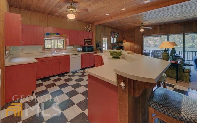 Lake Rabun - Residential