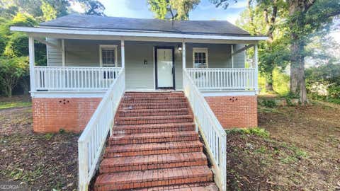Photo of 71 Sargent Railroad Avenue, Newnan, GA 30263 (MLS # 10790215)