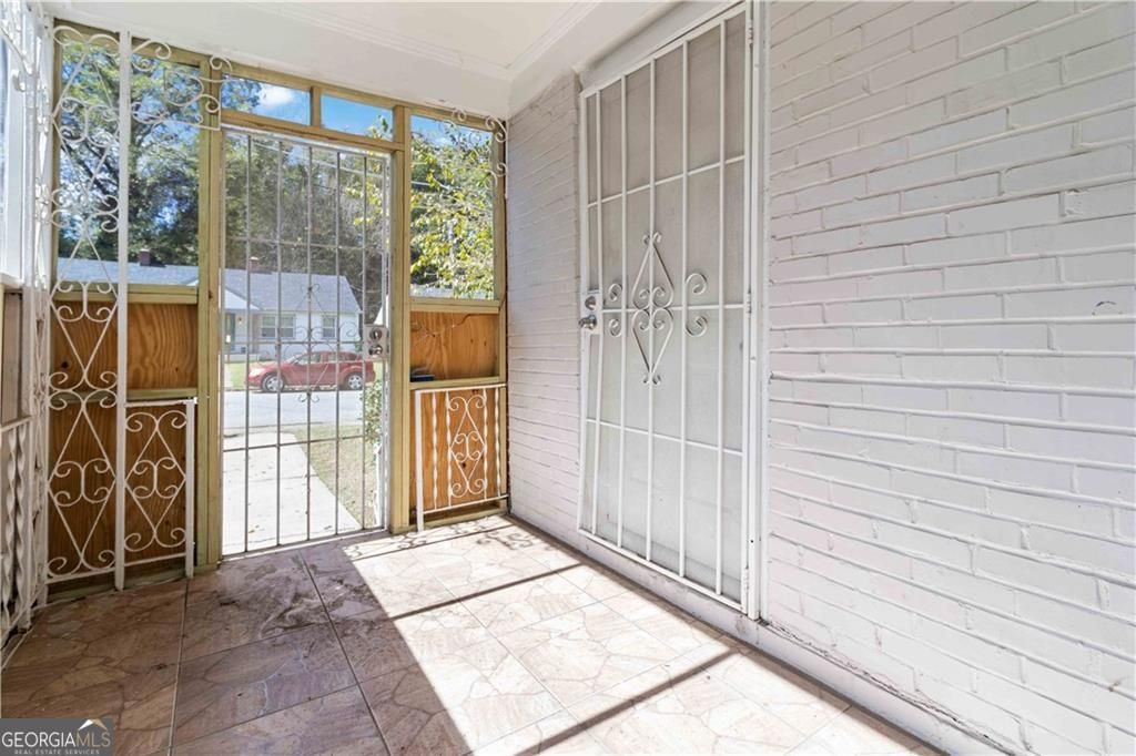 Photo of 154 Lawton Street SW, Atlanta, GA 30314 (MLS # 10682856)