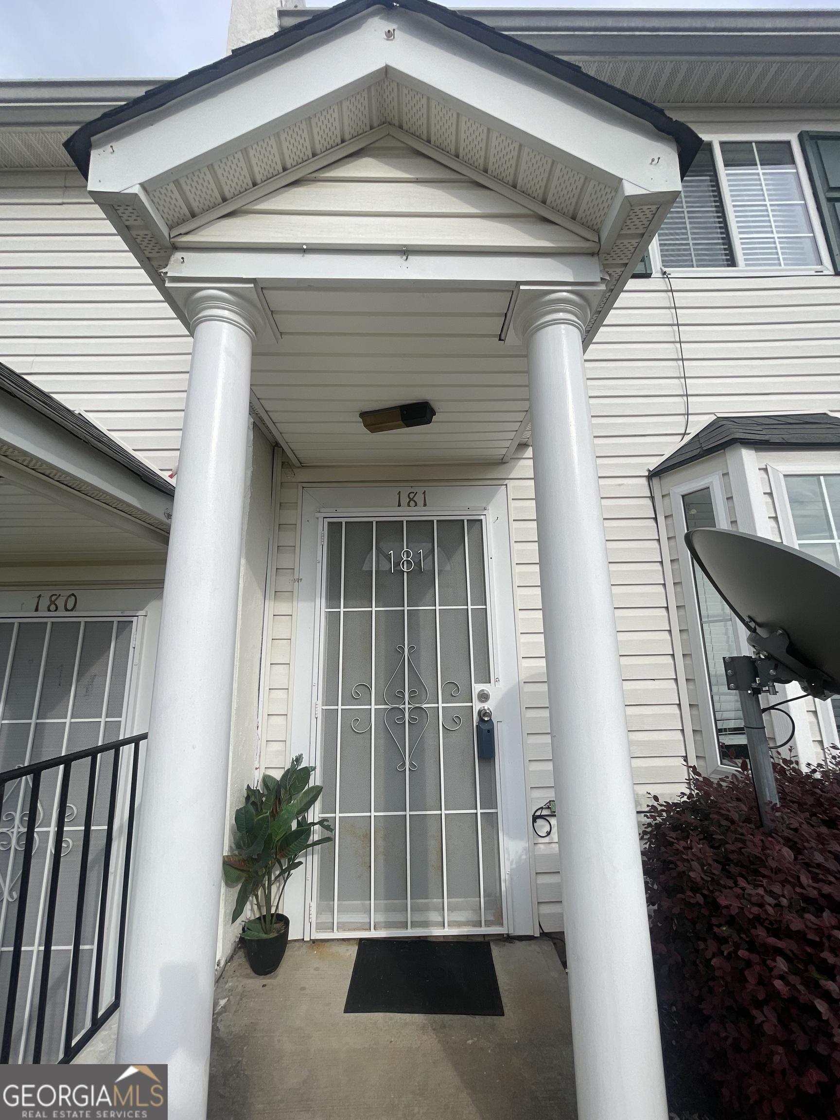 1625 Conley RD 181