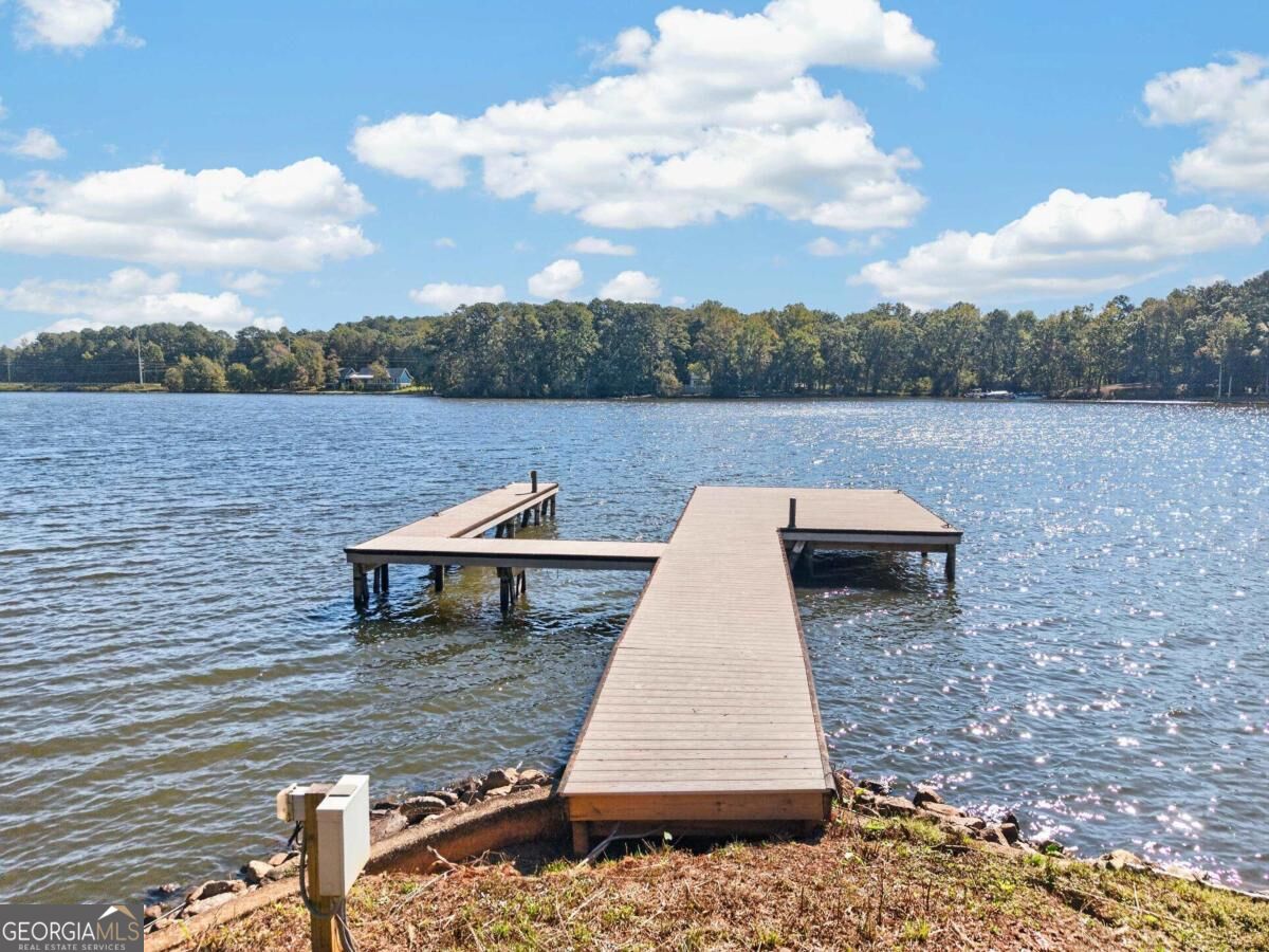 266 Loch WAY