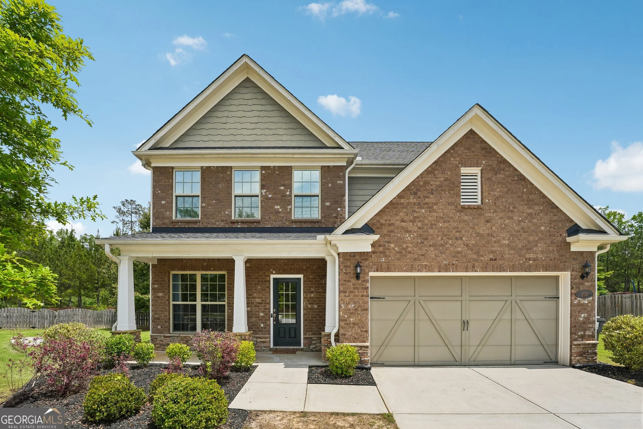 208 Roundwood Way