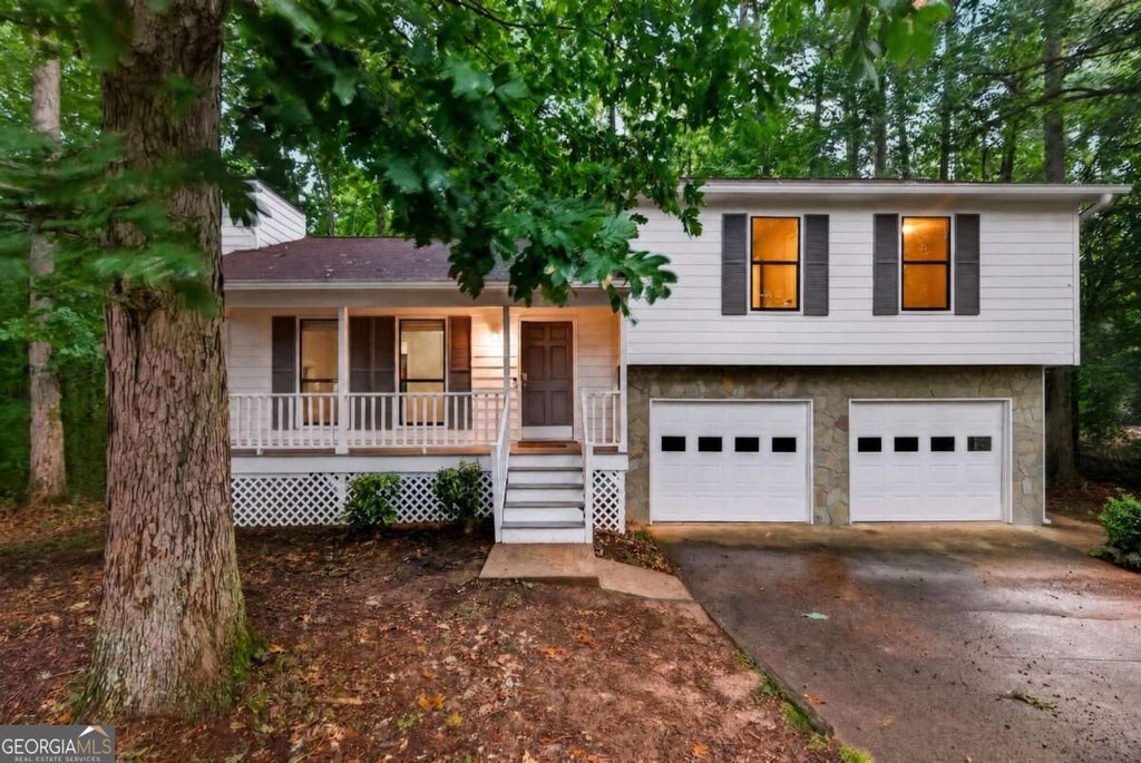 Photo of 4325 Woodland Drive, Dallas, GA 30132 (MLS # 10845429)