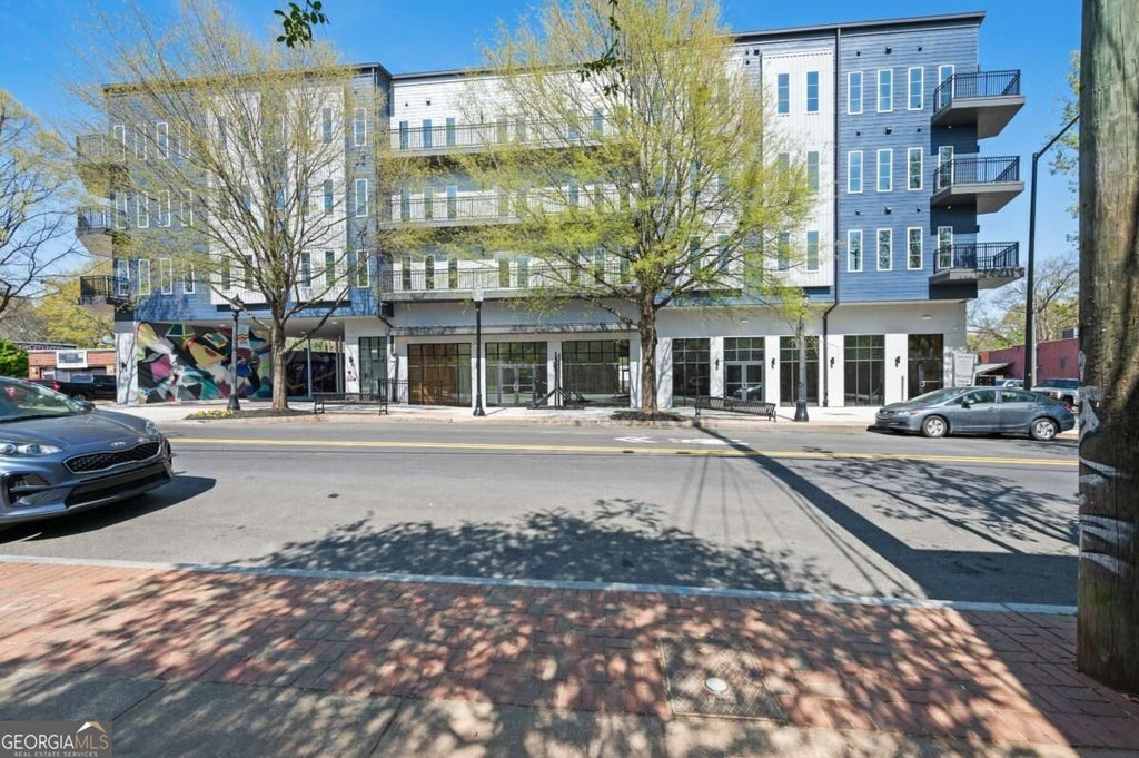Photo of 456 Flat Shoals Avenue SE #204, Atlanta, GA 30316 (MLS # 10836576)