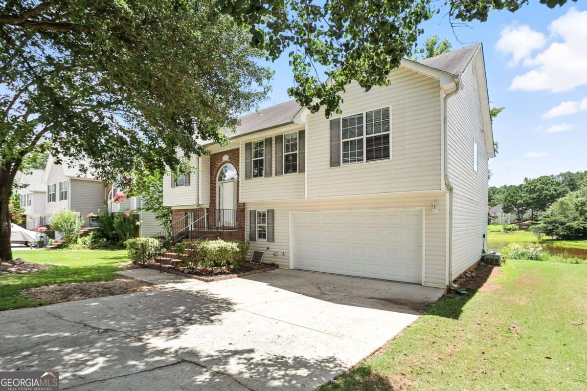 11747 Spring Lake WAY