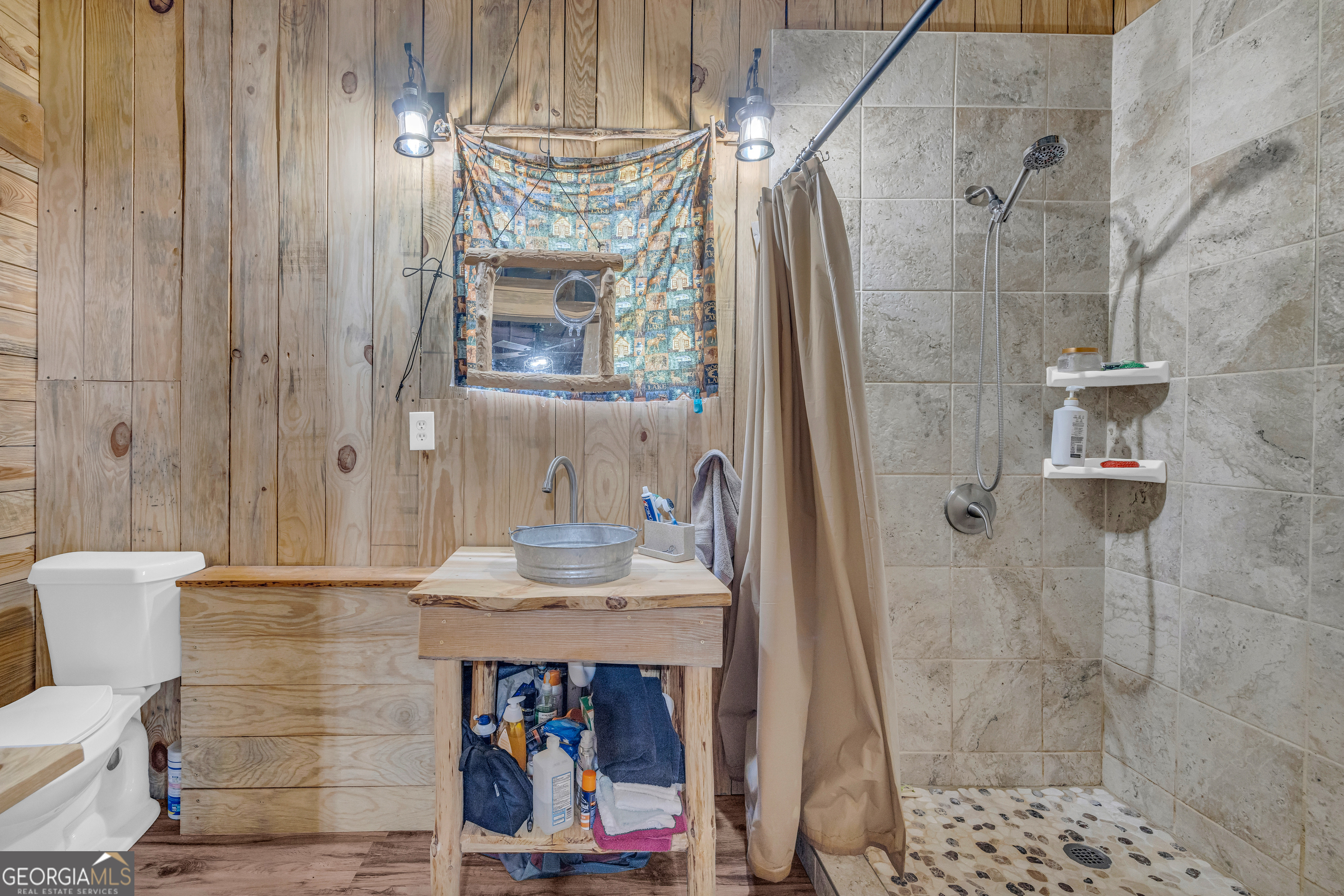 Bowman, Georgia 30624, United States, 1 Bedroom Bedrooms, ,2 BathroomsBathrooms,Residential,Pending,148257