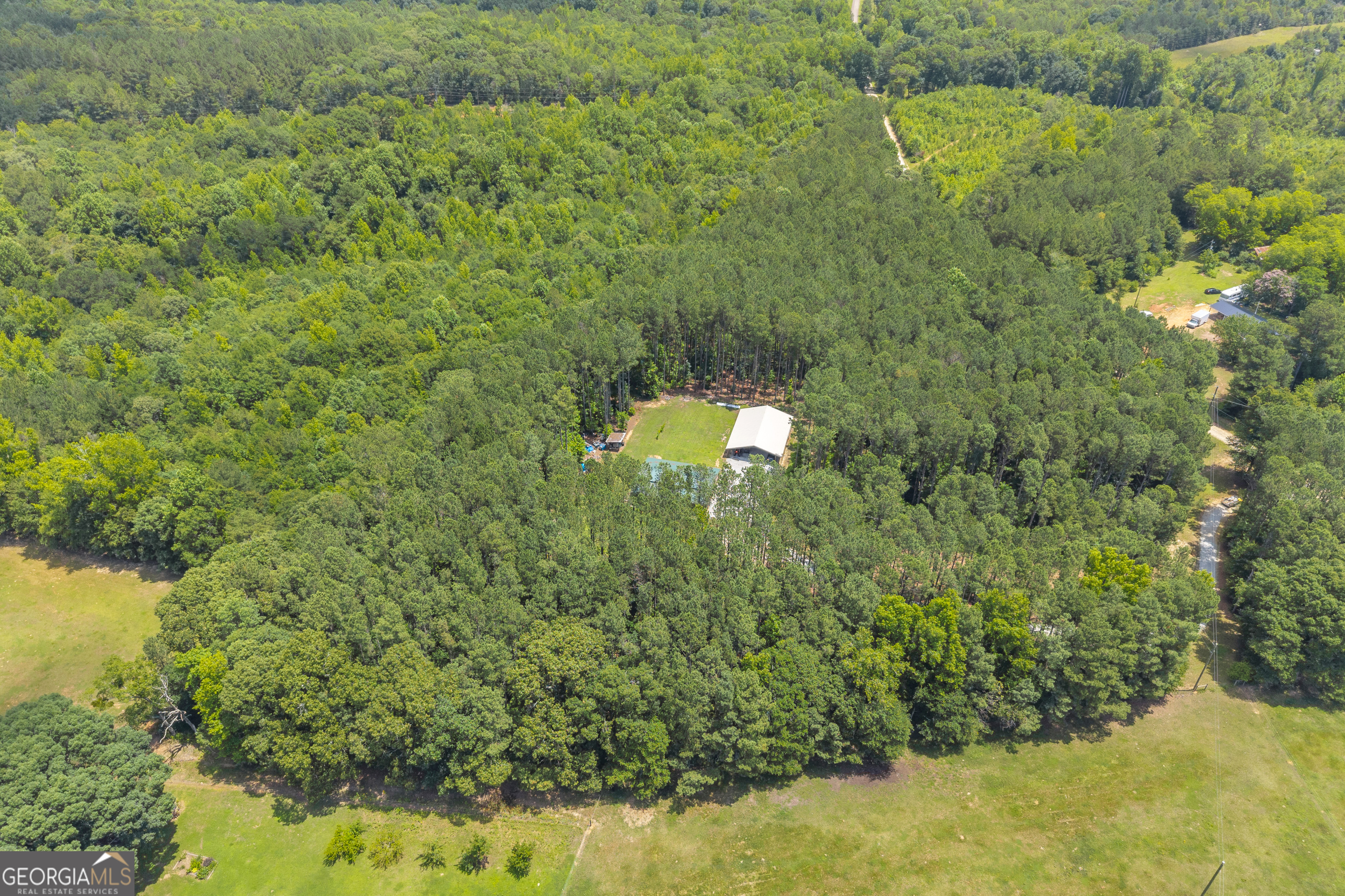 Bowman, Georgia 30624, United States, 1 Bedroom Bedrooms, ,2 BathroomsBathrooms,Residential,Pending,148257