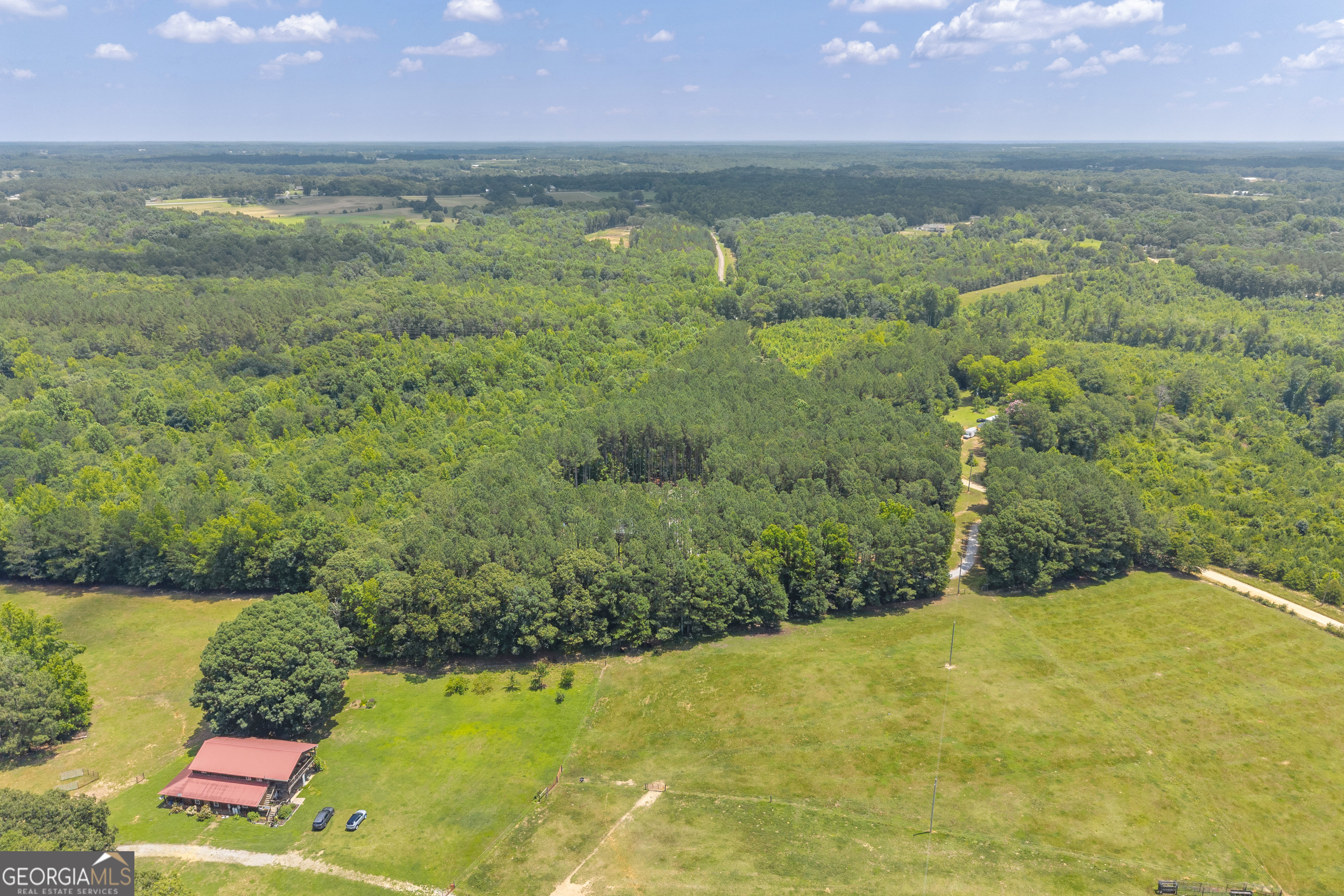 Bowman, Georgia 30624, United States, 1 Bedroom Bedrooms, ,2 BathroomsBathrooms,Residential,Pending,148257