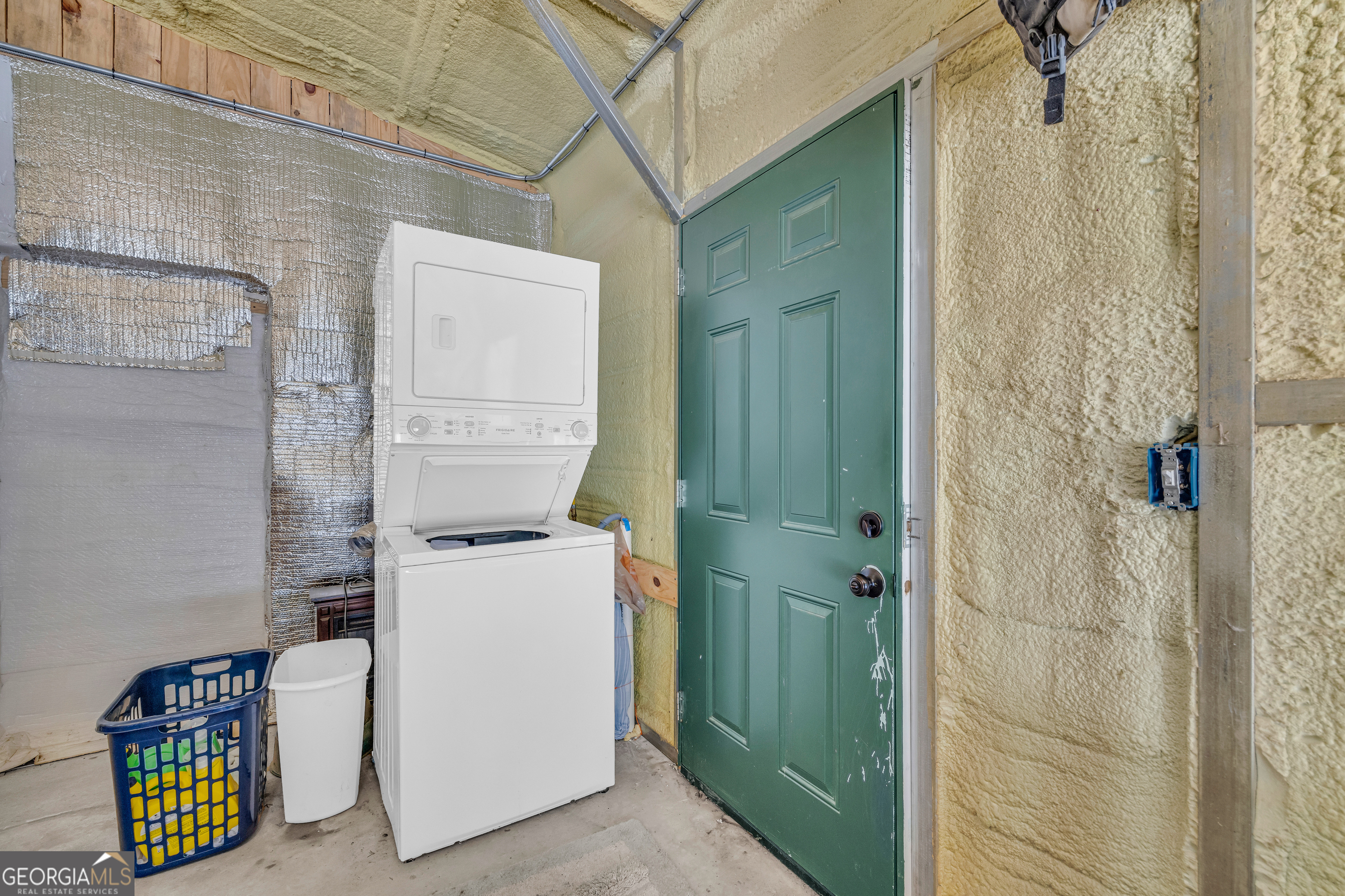 Bowman, Georgia 30624, United States, 1 Bedroom Bedrooms, ,2 BathroomsBathrooms,Residential,Pending,148257