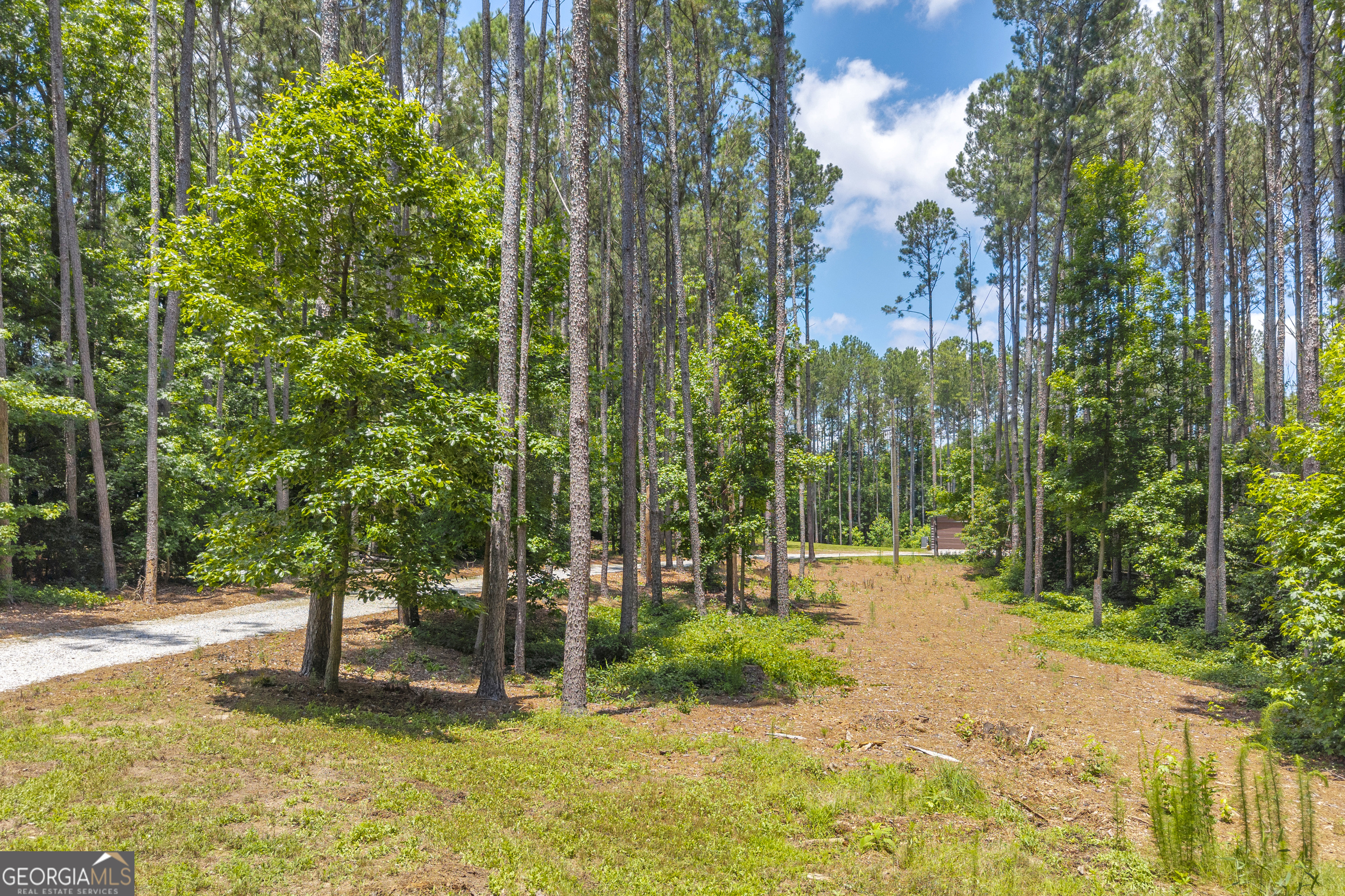 Bowman, Georgia 30624, United States, 1 Bedroom Bedrooms, ,2 BathroomsBathrooms,Residential,Pending,148257