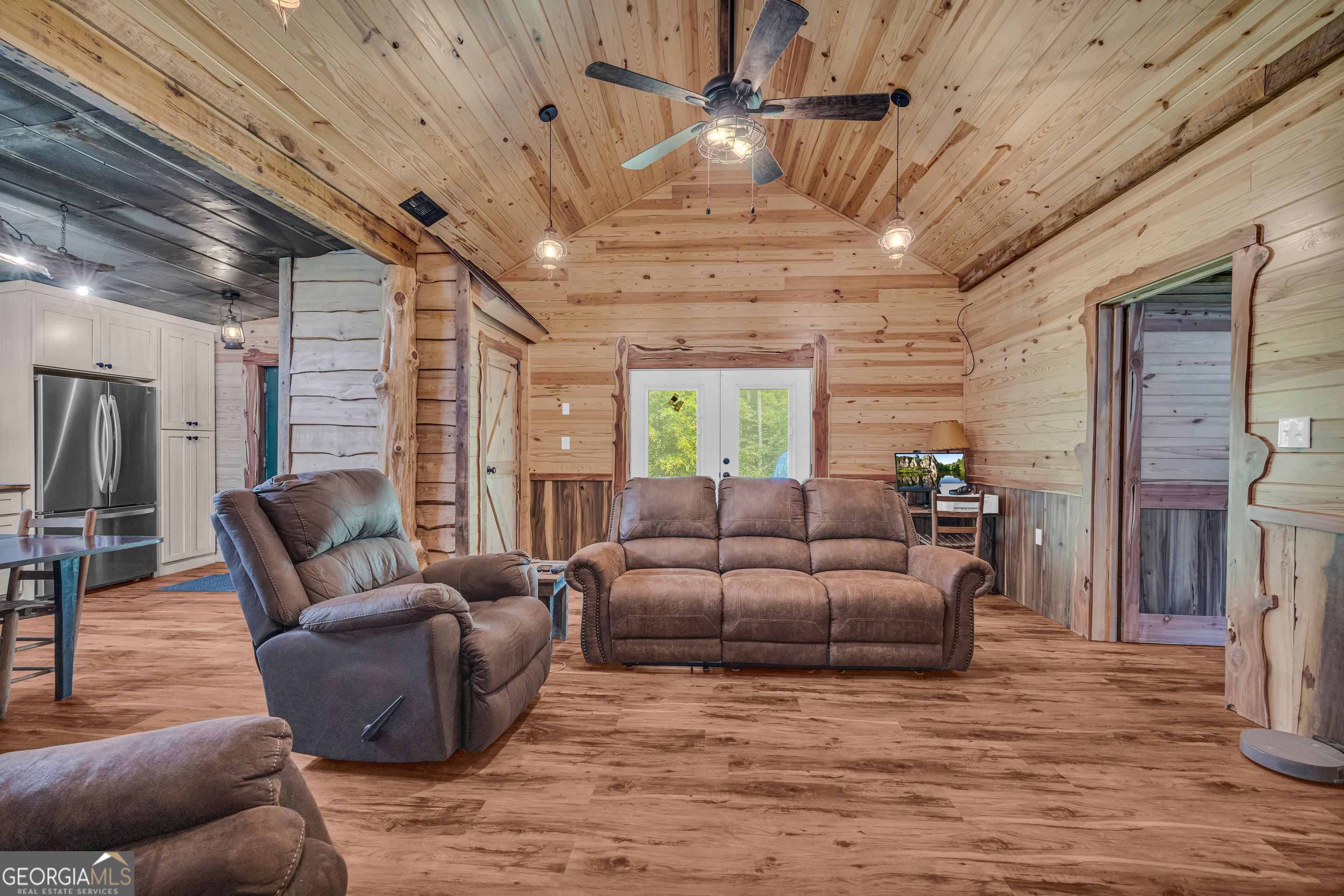 Bowman, Georgia 30624, United States, 1 Bedroom Bedrooms, ,2 BathroomsBathrooms,Residential,Pending,148257