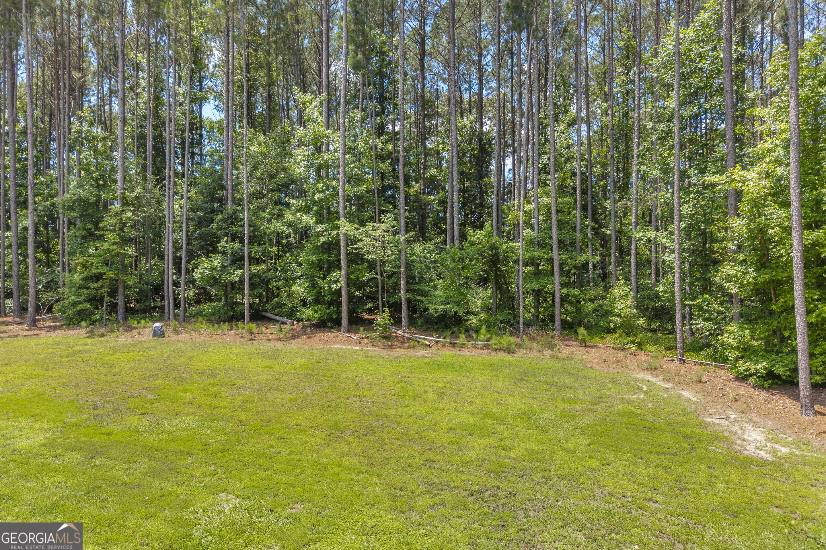 Bowman, Georgia 30624, United States, 1 Bedroom Bedrooms, ,2 BathroomsBathrooms,Residential,Pending,148257