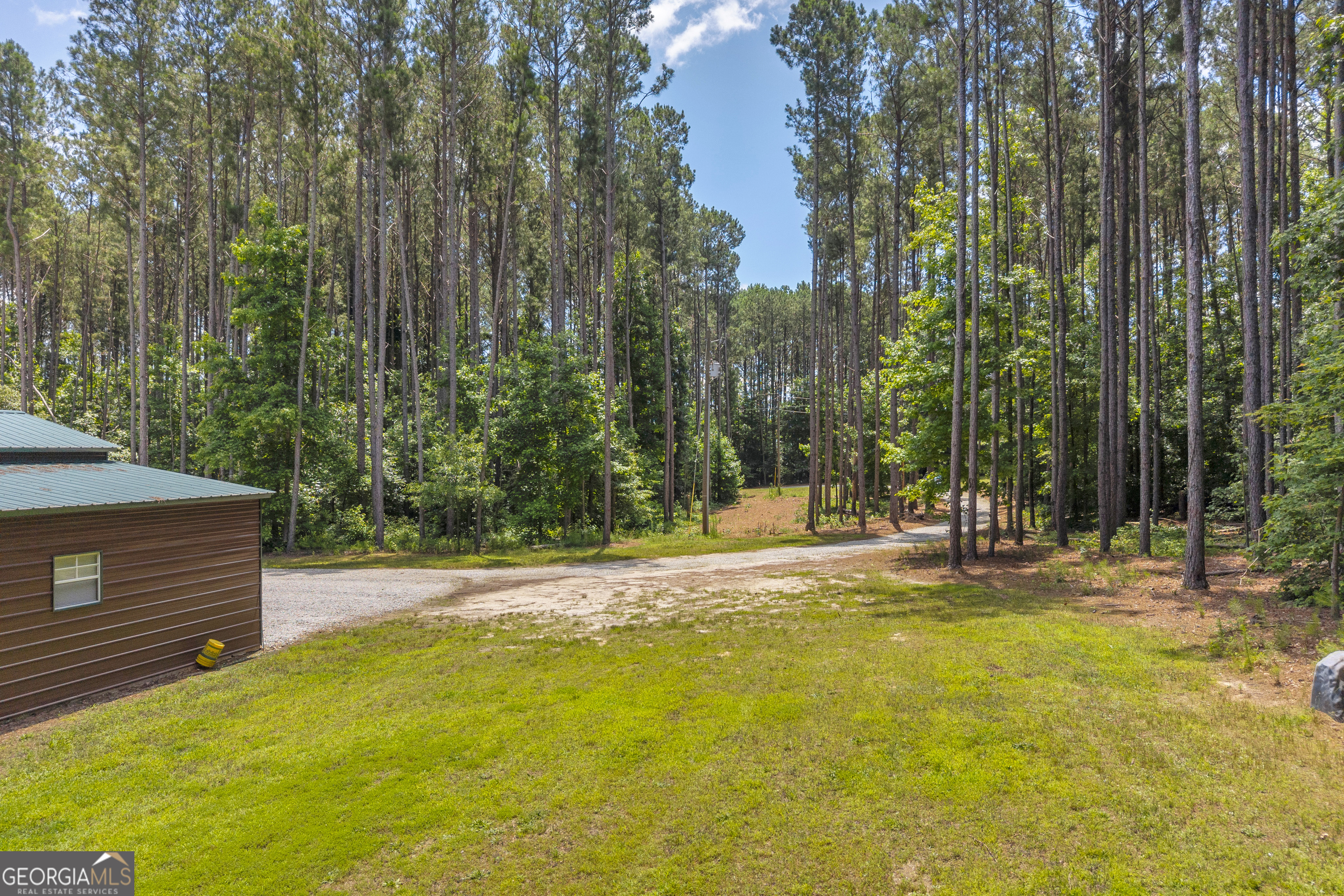 Bowman, Georgia 30624, United States, 1 Bedroom Bedrooms, ,2 BathroomsBathrooms,Residential,Pending,148257