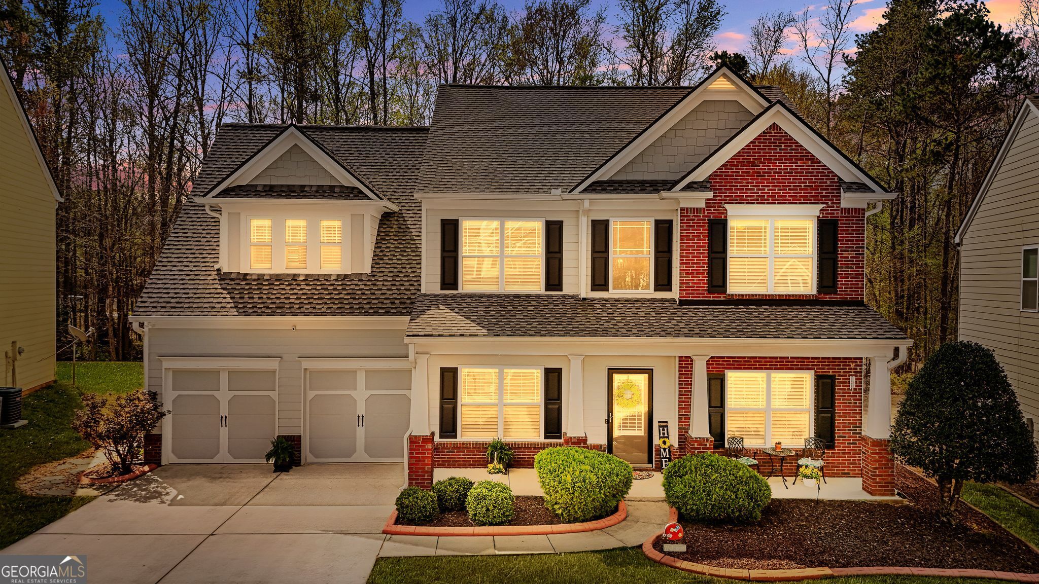 2325 Village Green DR