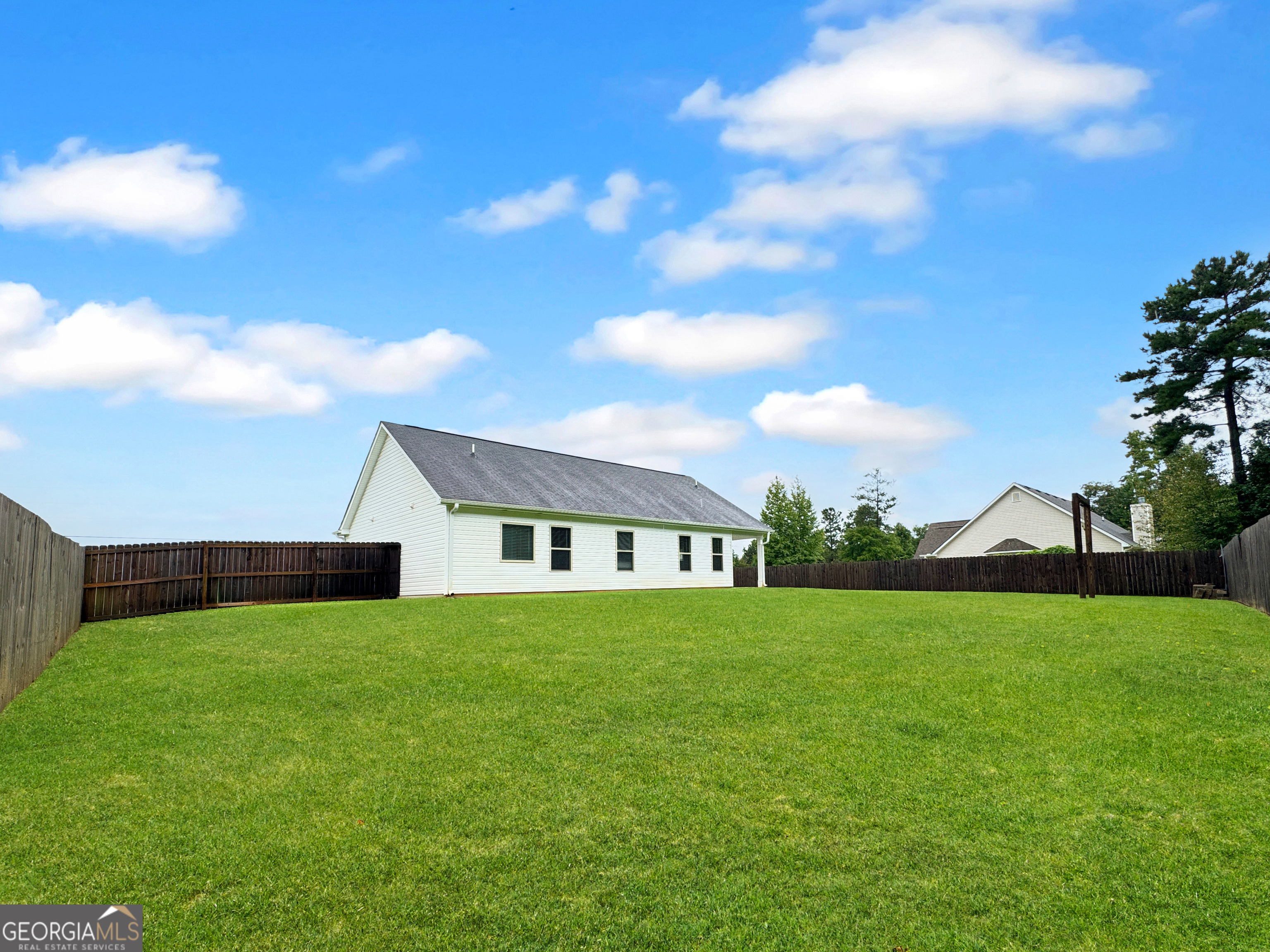 Forsyth, Georgia 31029, United States, 3 Bedrooms Bedrooms, ,2 BathroomsBathrooms,Residential,Active,198602