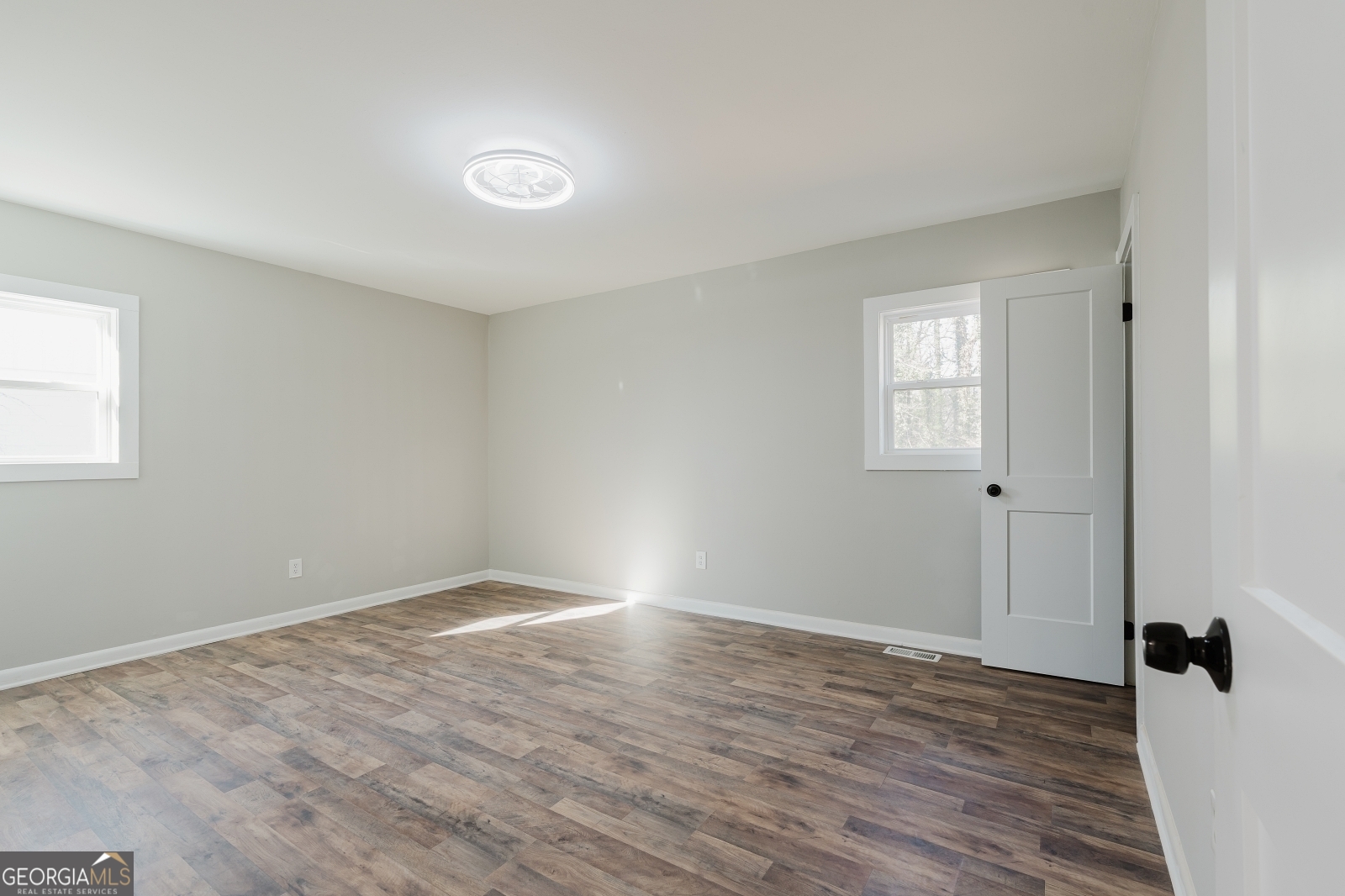 Hollydale - Residential