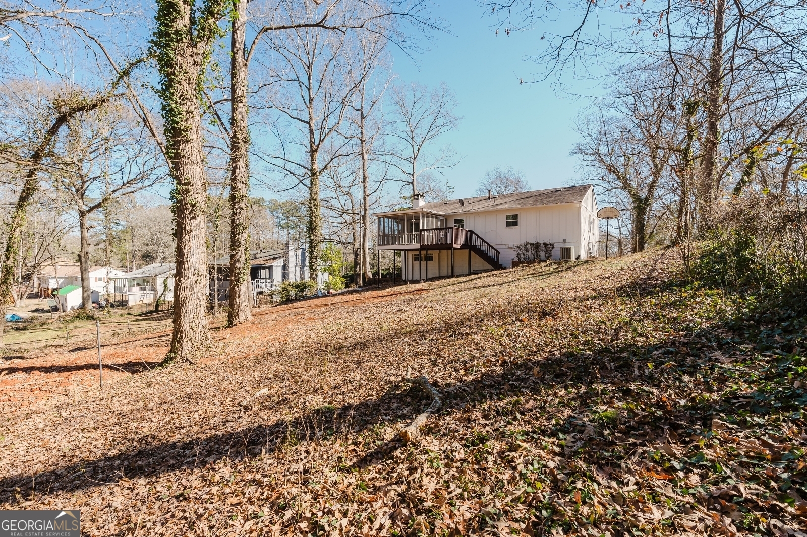 Hollydale - Residential