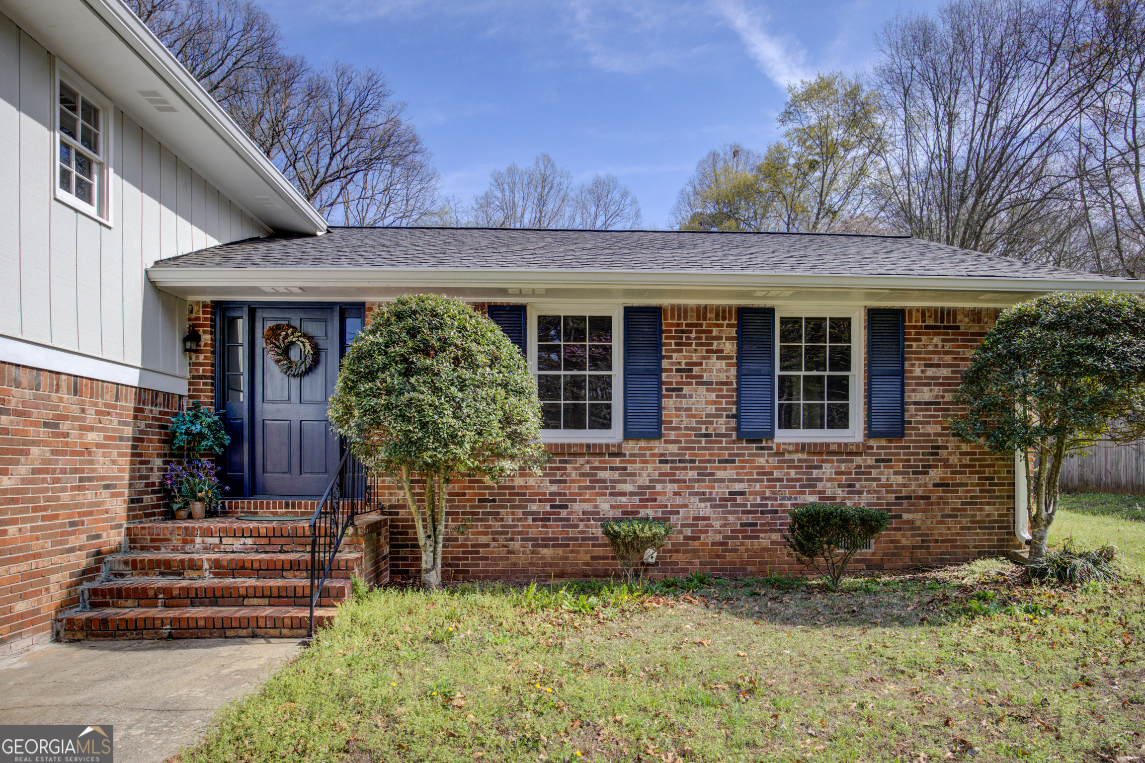 2270 Old Concord Dr SE