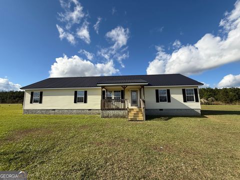 A home in Rentz