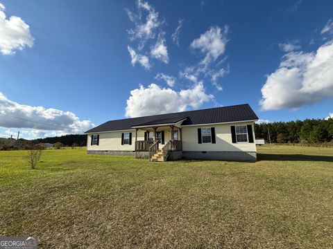 A home in Rentz