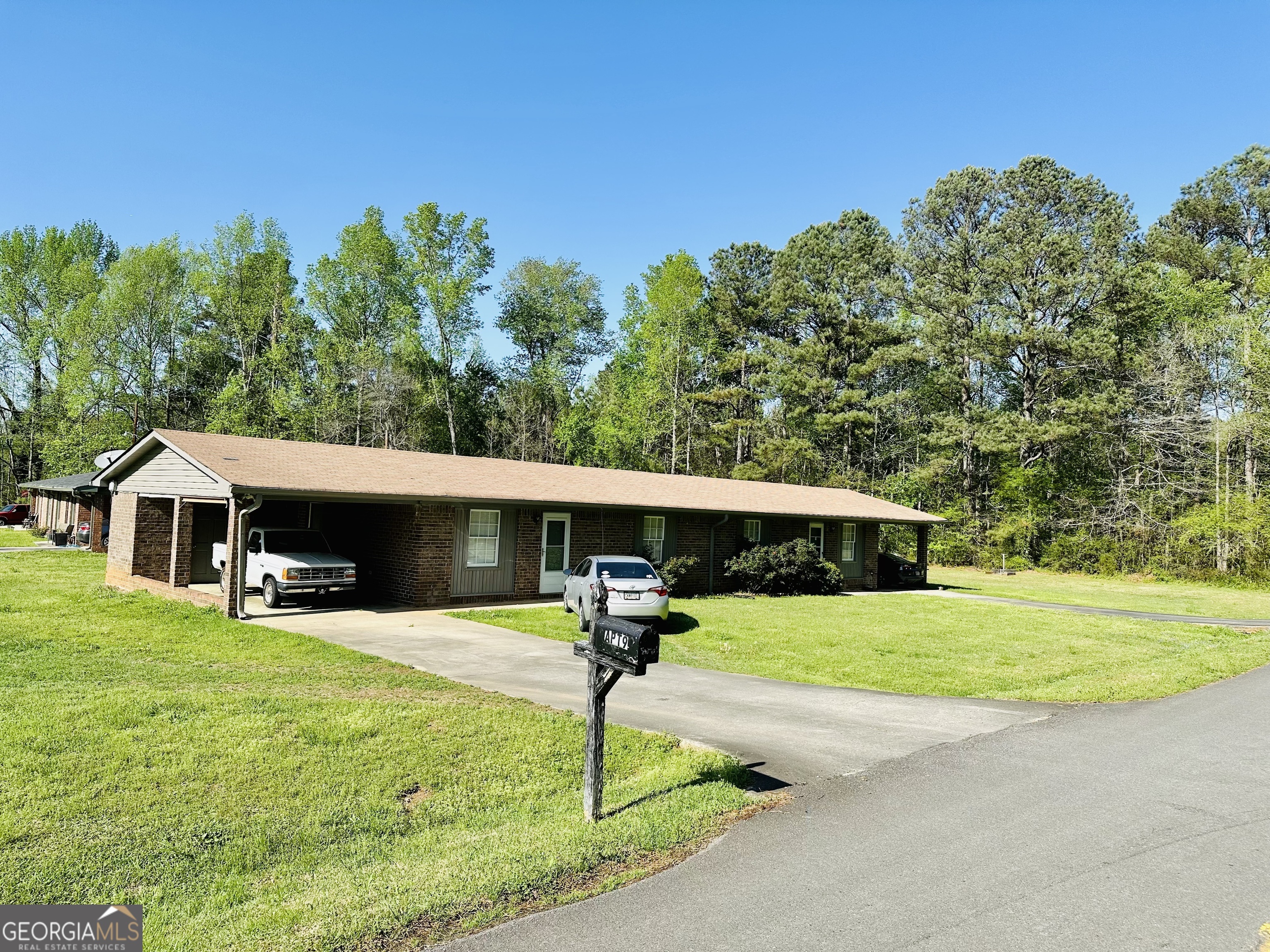 290 Donahoo RD SE