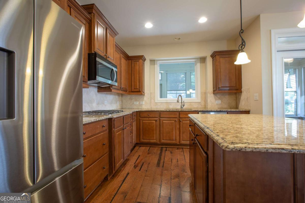 3377 Sweet Plum TRCE SW