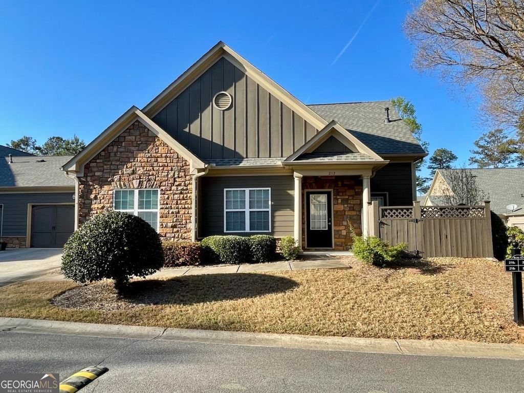 Photo of 212 Glens Loop, Woodstock, GA 30188 (MLS # 10716337)