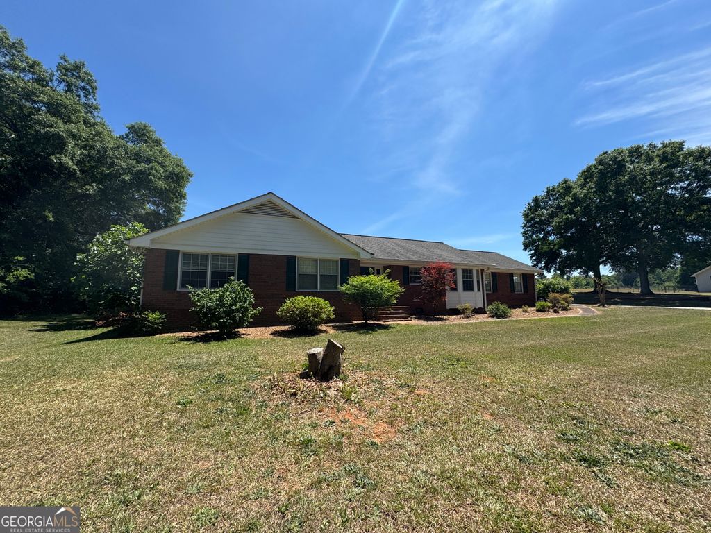 Photo of 1041 Limmerick Drive, Watkinsville, GA 30677 (MLS # 10741955)