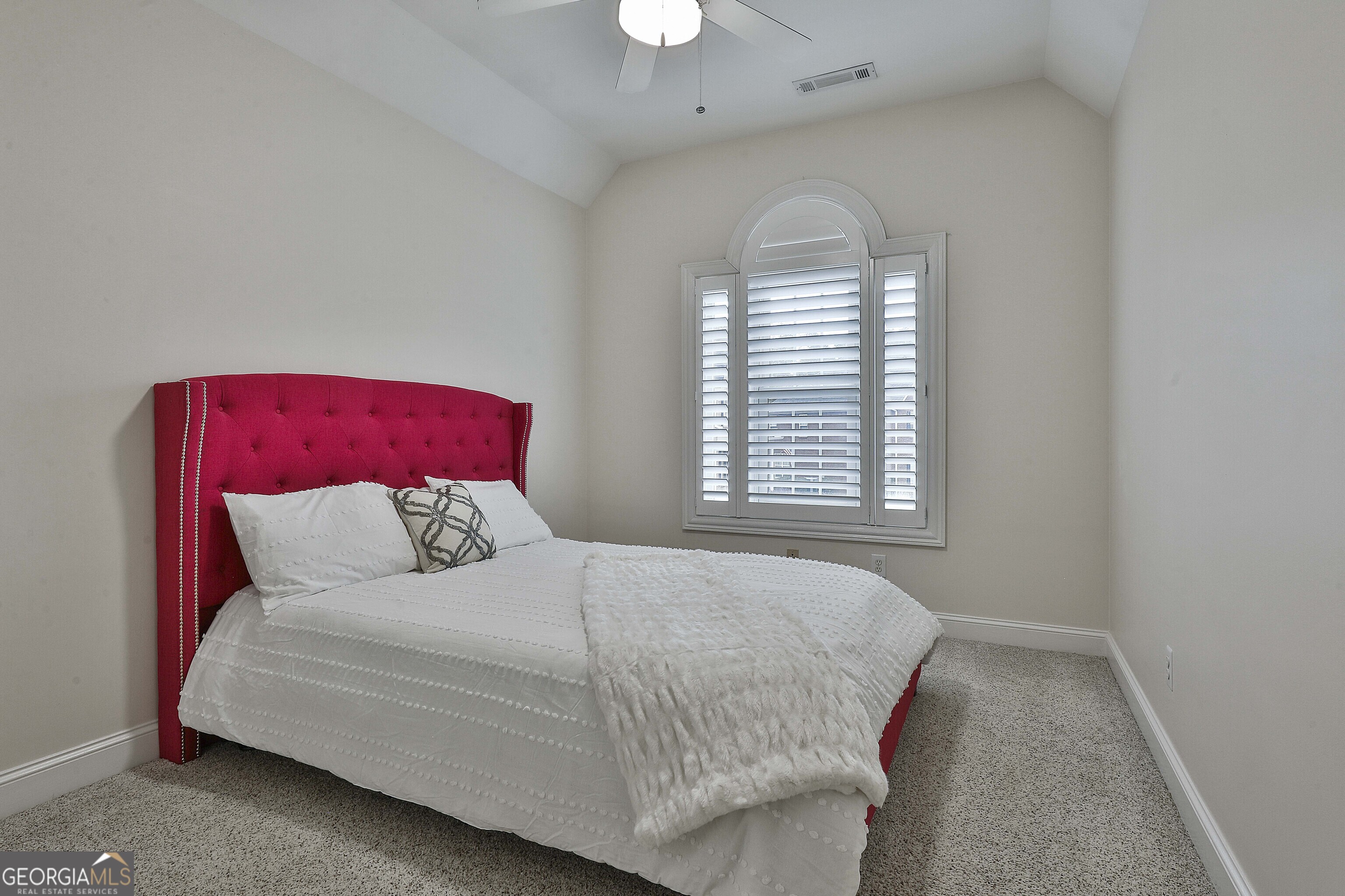 Peachtree City, Georgia 30269, United States, 4 Bedrooms Bedrooms, ,5 BathroomsBathrooms,Residential,Active,79636