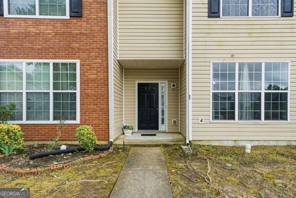 Photo of 166 Odyssey, Conyers, GA 30012 (MLS # 10754327)