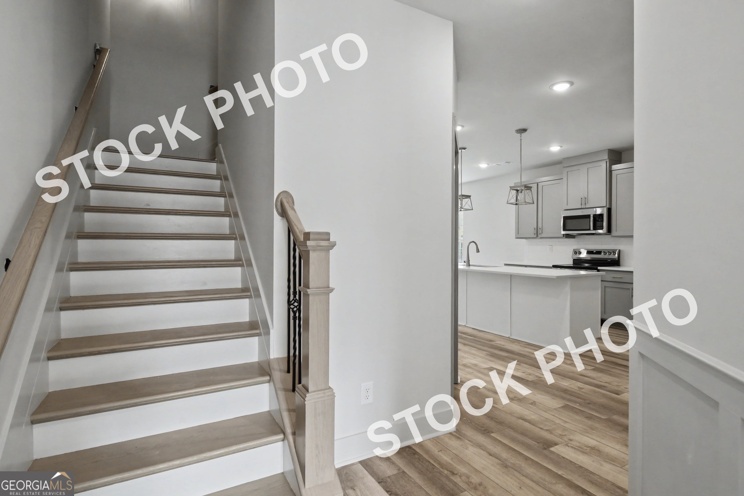 4347 Fern River BND 30