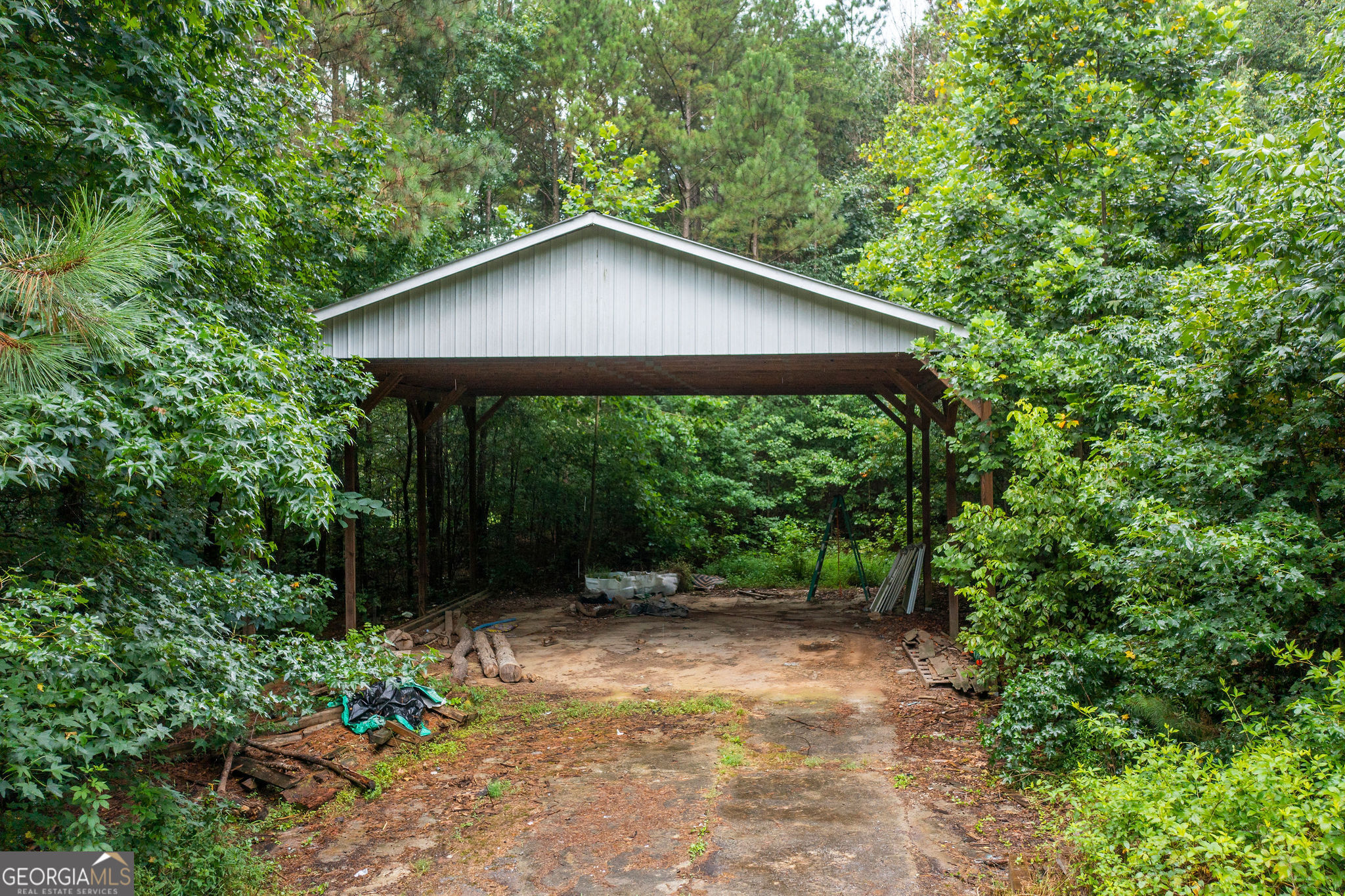 159 Moores Ferry RD SW