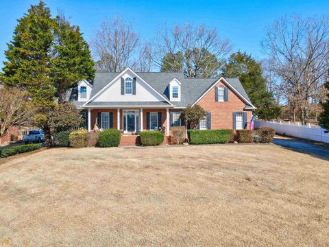 Photo of 28 Mountain Creek Drive, Rome, GA 30161 (MLS # 20103047)
