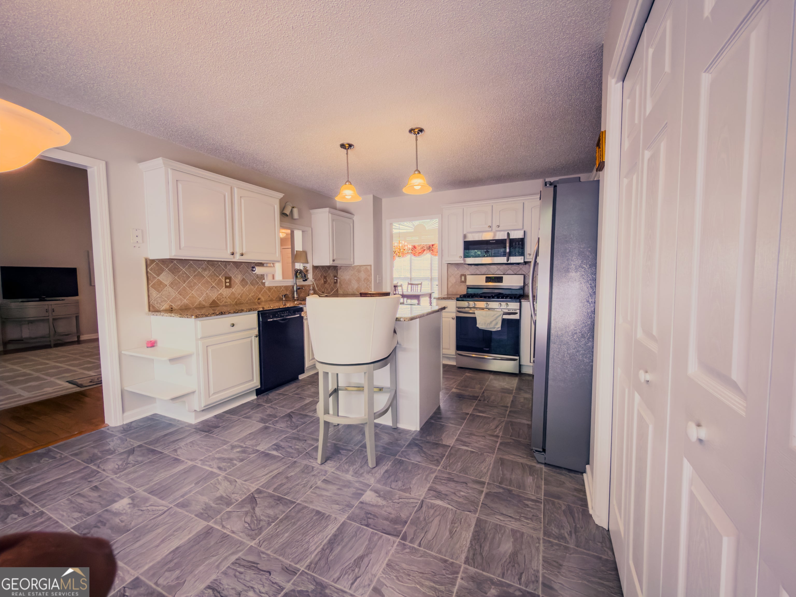 168 Magnolia DR