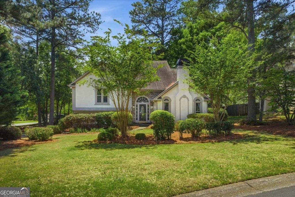 Photo of 5052 Rodrick Trail, Marietta, GA 30066 (MLS # 10761318)