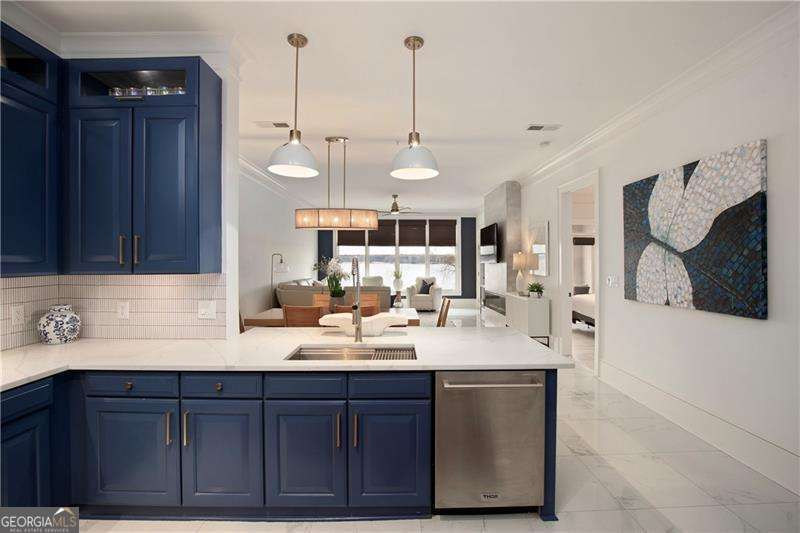 112 Indian Summer PATH 211