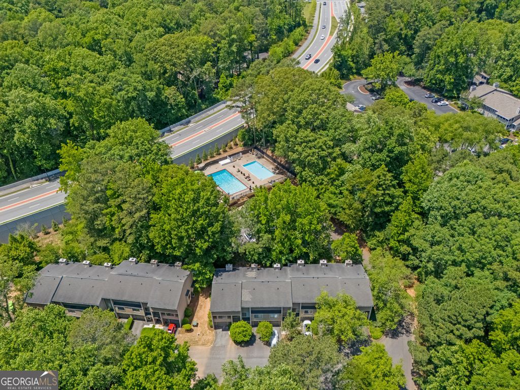 Photo of 2877 Torreya Way SE #5, Marietta, GA 30067 (MLS # 10767157)